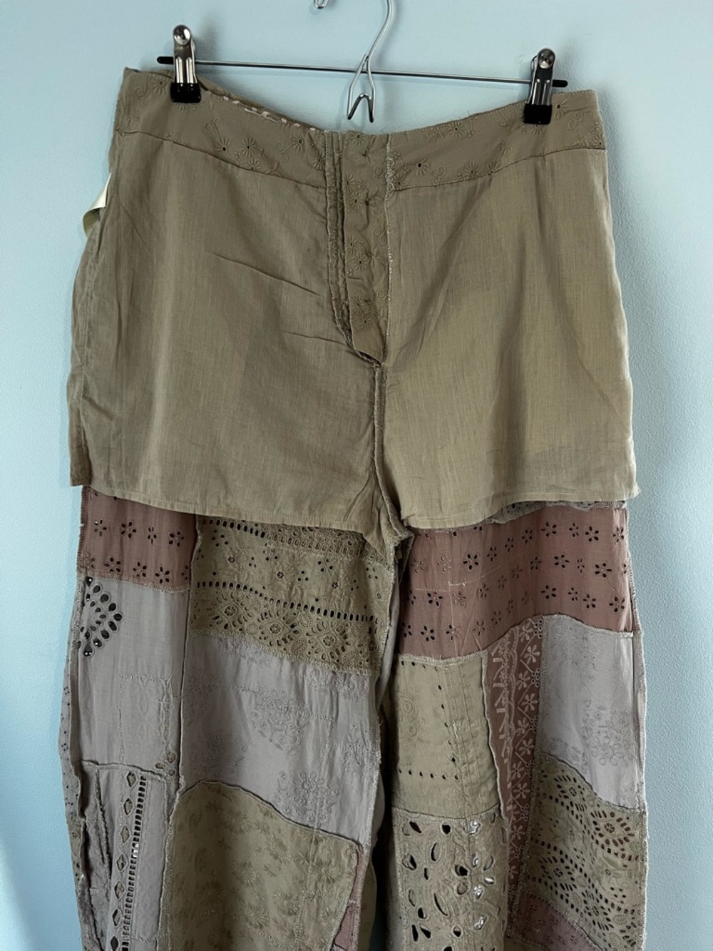 Free People’s Patchwork wide-leg boho pants, Sweet & Salty, Size 8 - Picture 10 of 11